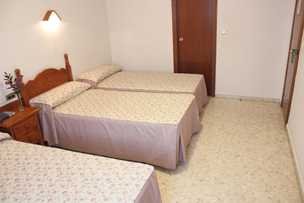 Hotel Abadi Córdoba Pokoj fotografie